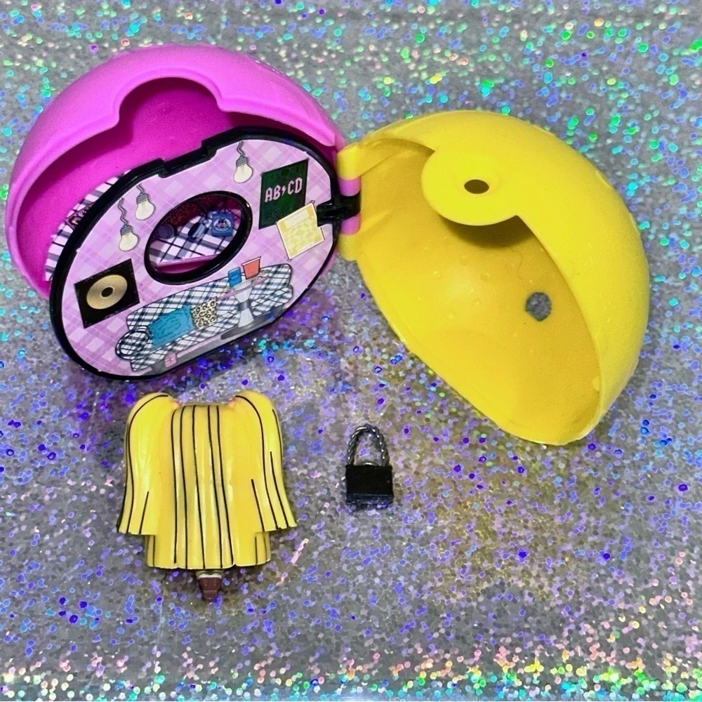 L.O.L. SURPRISE! Mini Doll Purse Playset Ball